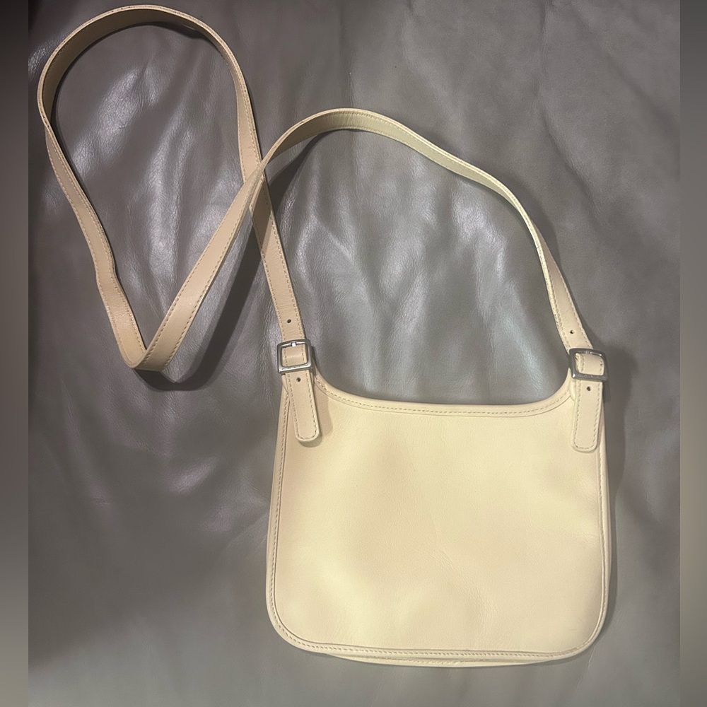 Coach 9142 USA Rare Vintage Mini Slim Hippie Flap Crossbody Ivory Cream Leather